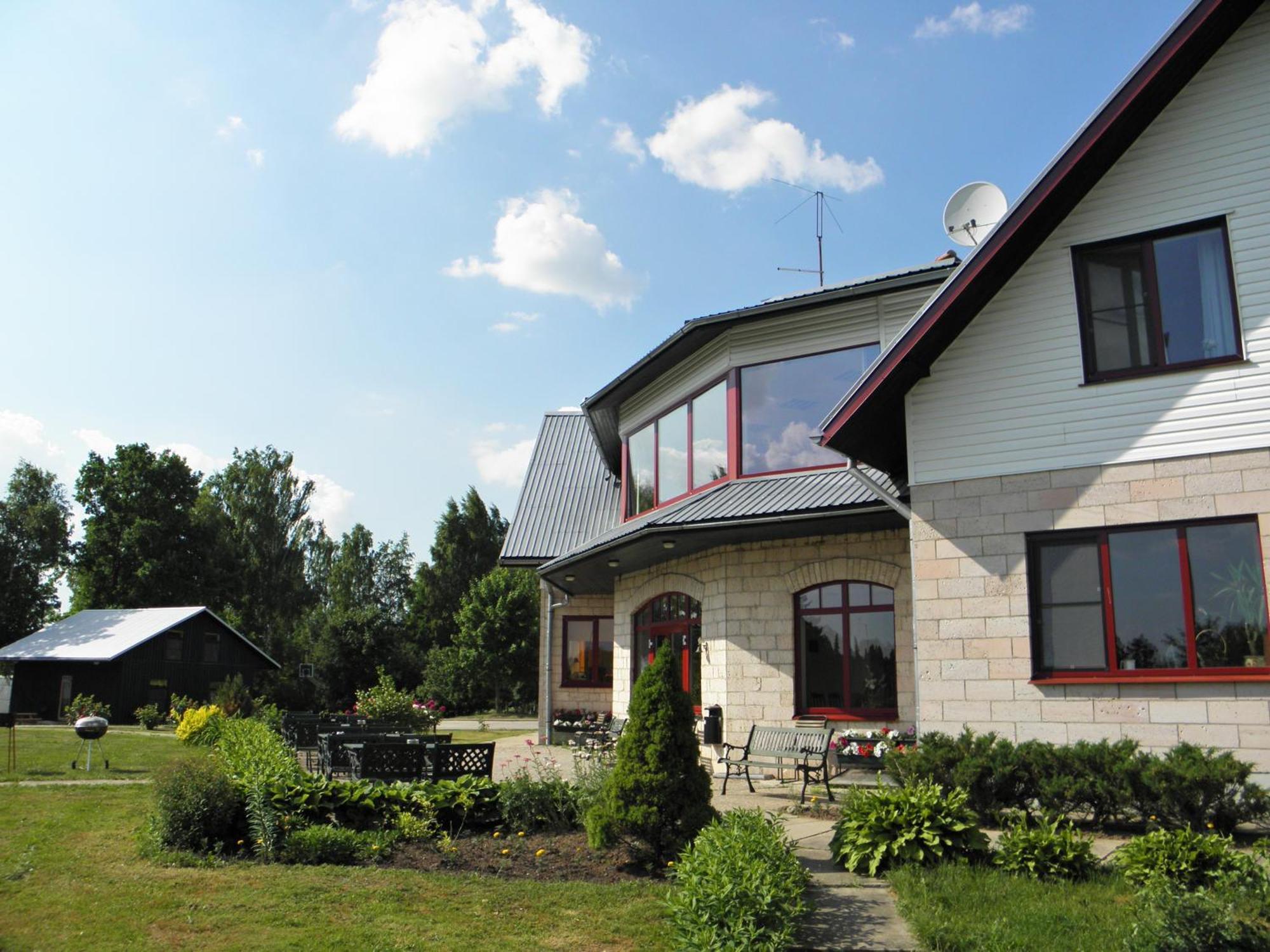 Hotel Radi Brocēni Exterior foto